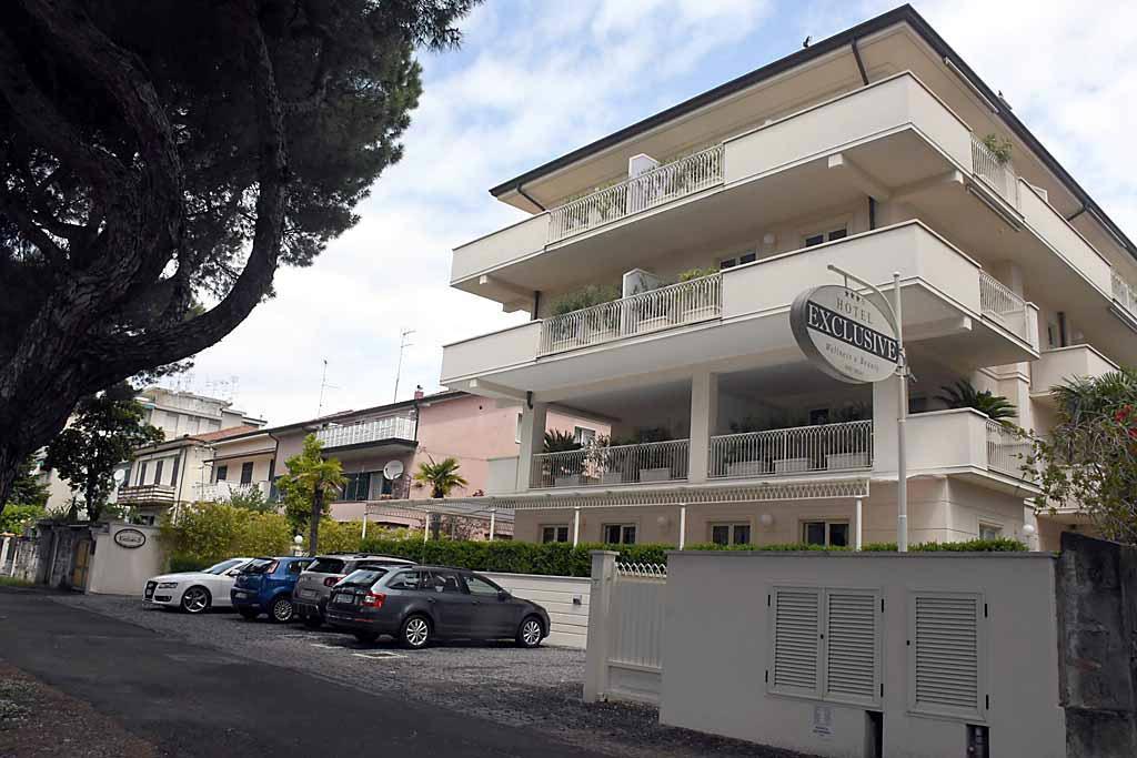 L’hotel Exclusive a Marina di Carrara (foto d’archivio)