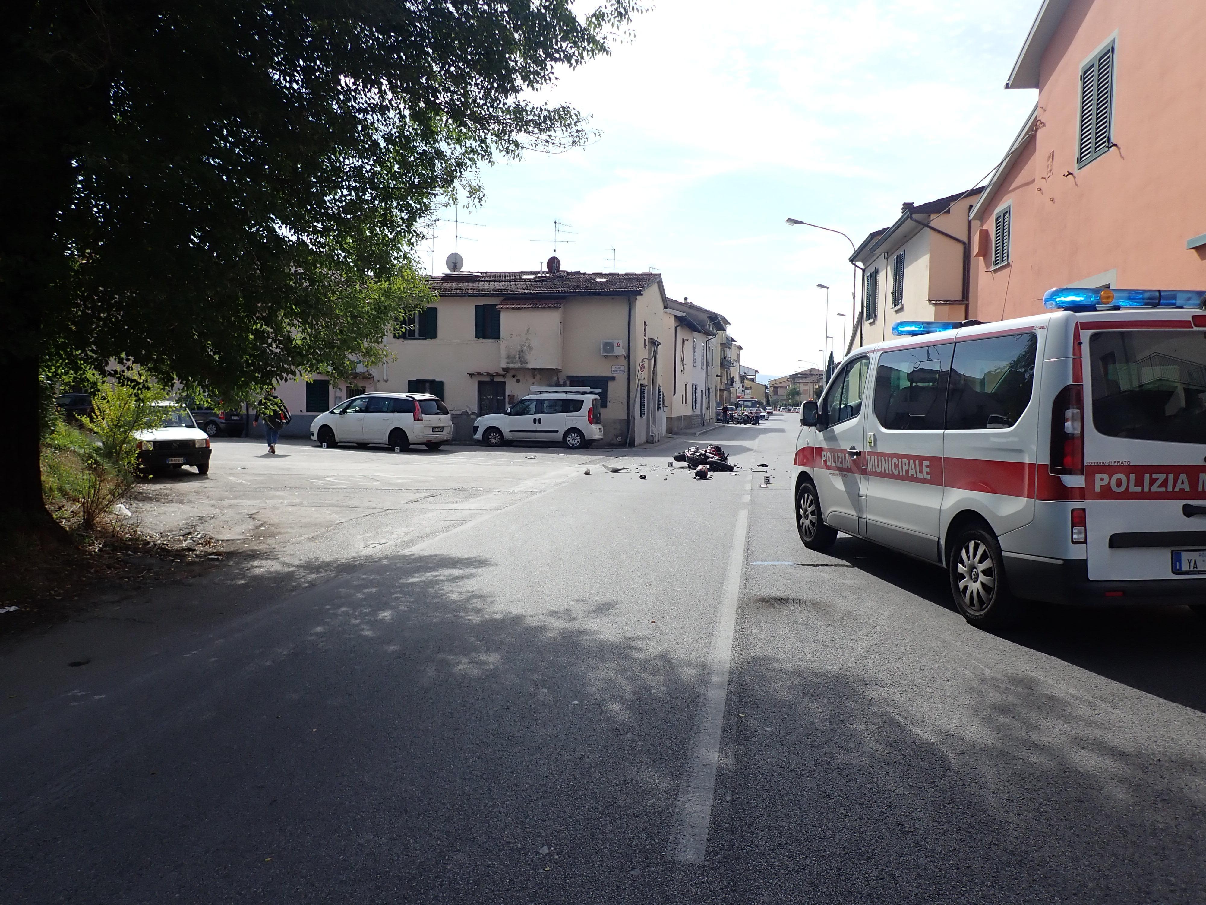 La moto in via del Purgatorio dopo l'incidente
