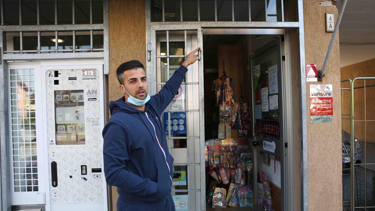 Spaccata e furto al bar Soave, preso il fondo cassa