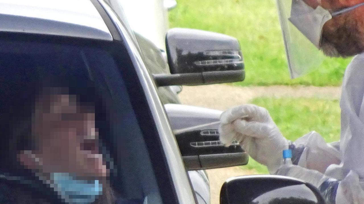 Quattro classi in quarantena, 15 casi positivi in un giorno