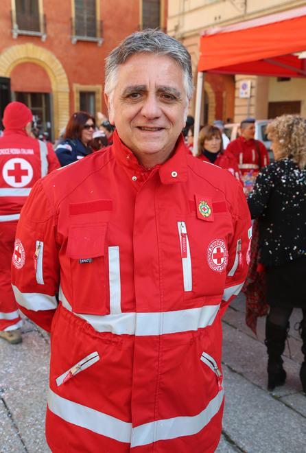 «Espulsi dalla Croce Rossa per aver dimenticato la quota» 