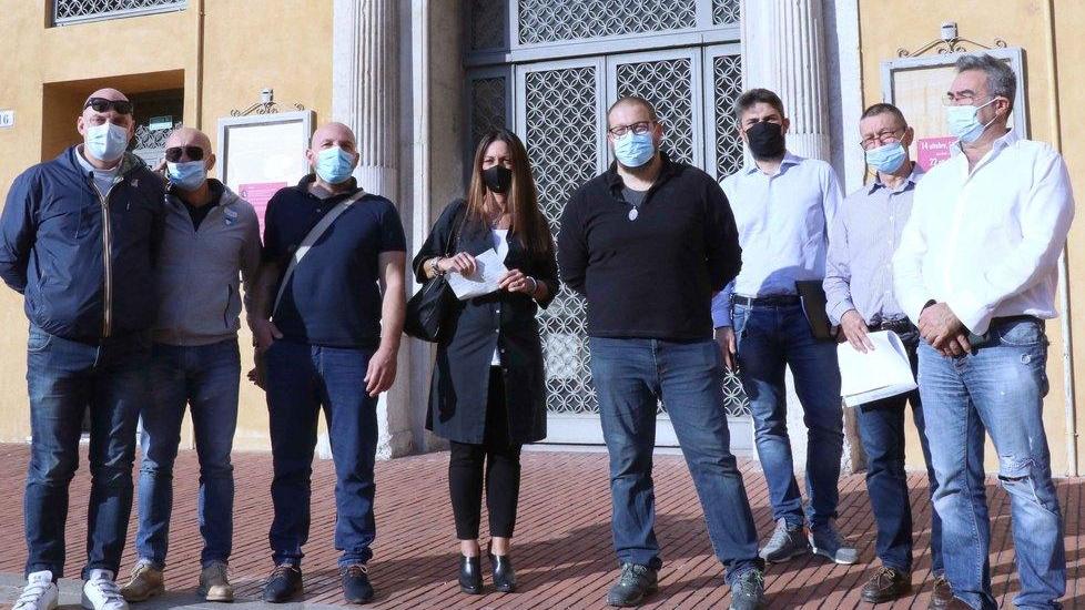 Convegno sull’omotransfobia Insulti e sputi agli organizzatori