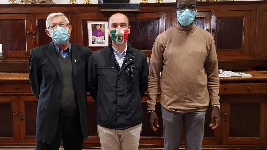 Le lacrime di don Julien che va a Mestre E arriva don Albino
