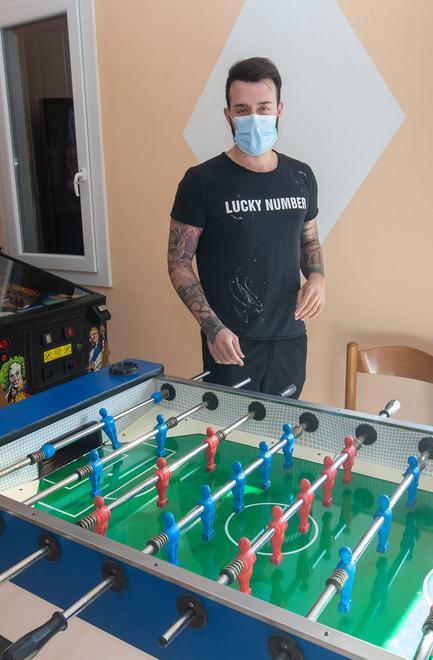 Domani riapre il bar Arci «I paesi hanno bisogno di luoghi di aggregazione»