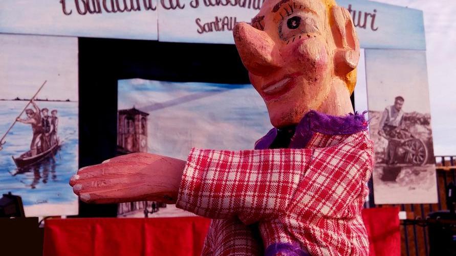 Via con lo show di giocoleria E domenica c’è Sganapino