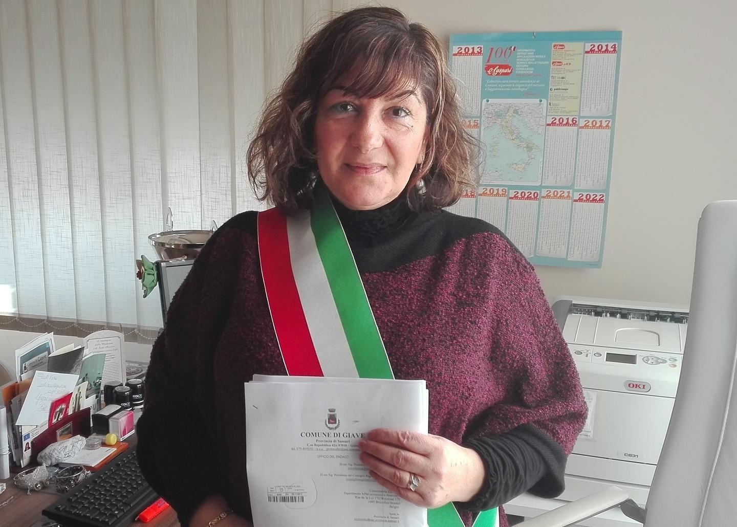 Giave, la sindaca Uras ci riprova 