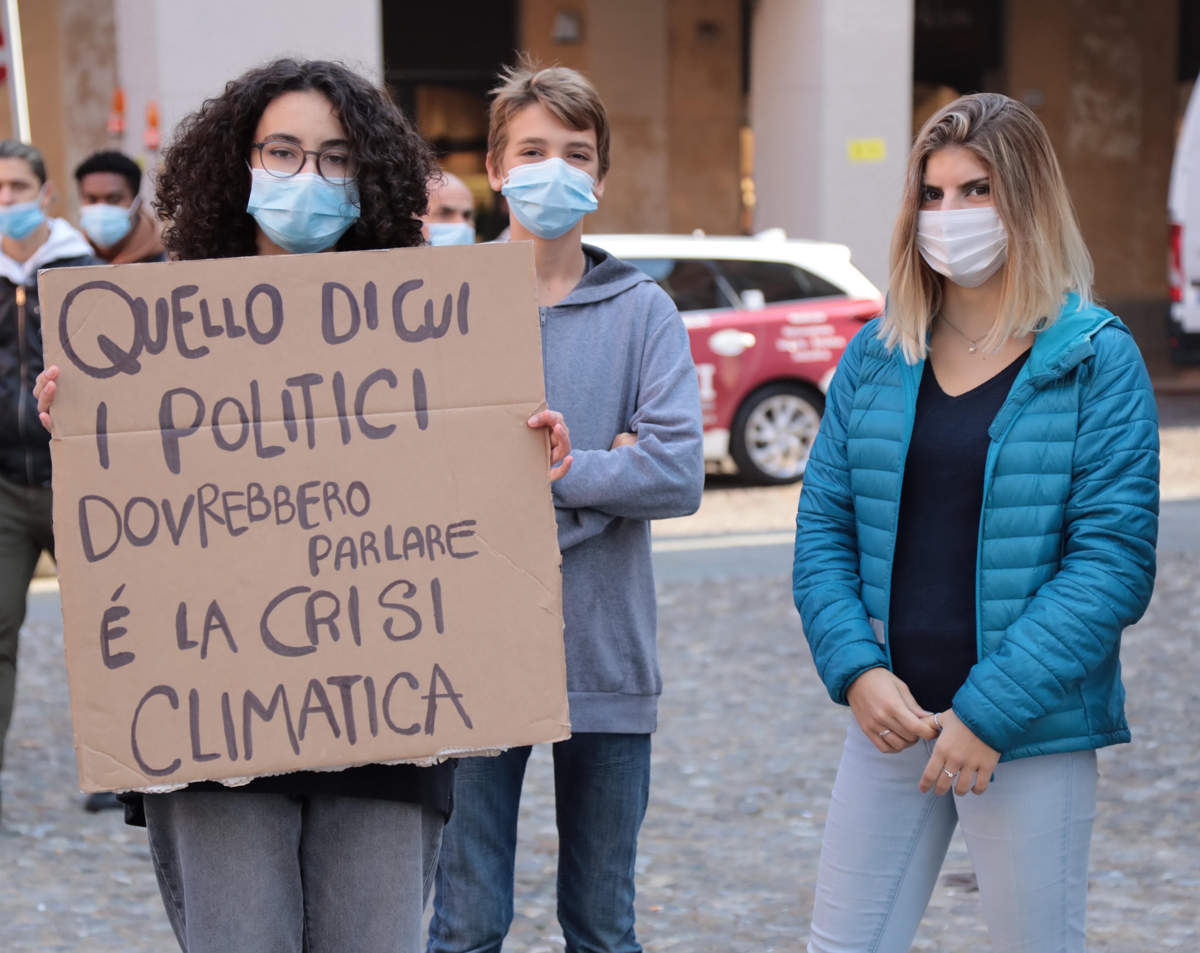 Modena «La crisi climatica rischia di essere peggio del Covid» allarme dei giovani 
