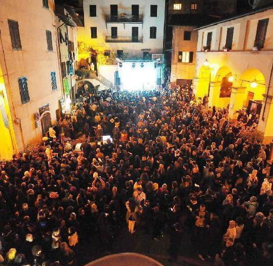 Il Covid si rivela più potente delle streghe 