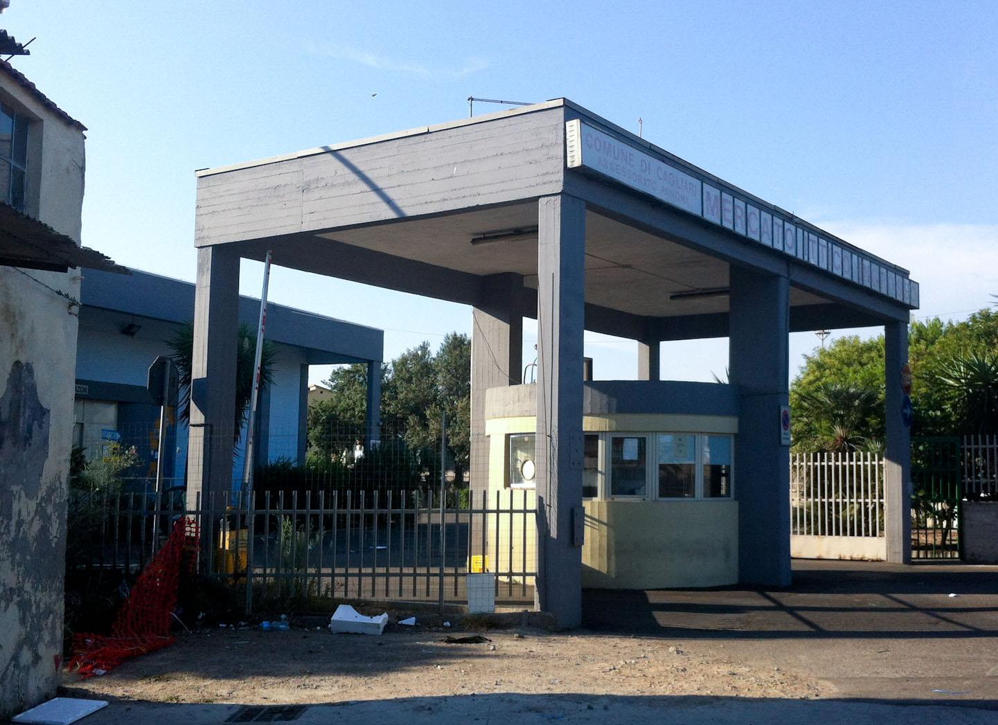 Covid, chiuso il mercato ittico di Cagliari: 7 casi tra grossisti e clienti