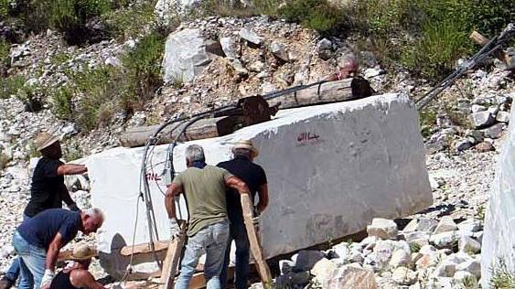 Trenta foto raccontano le bellezze della provincia