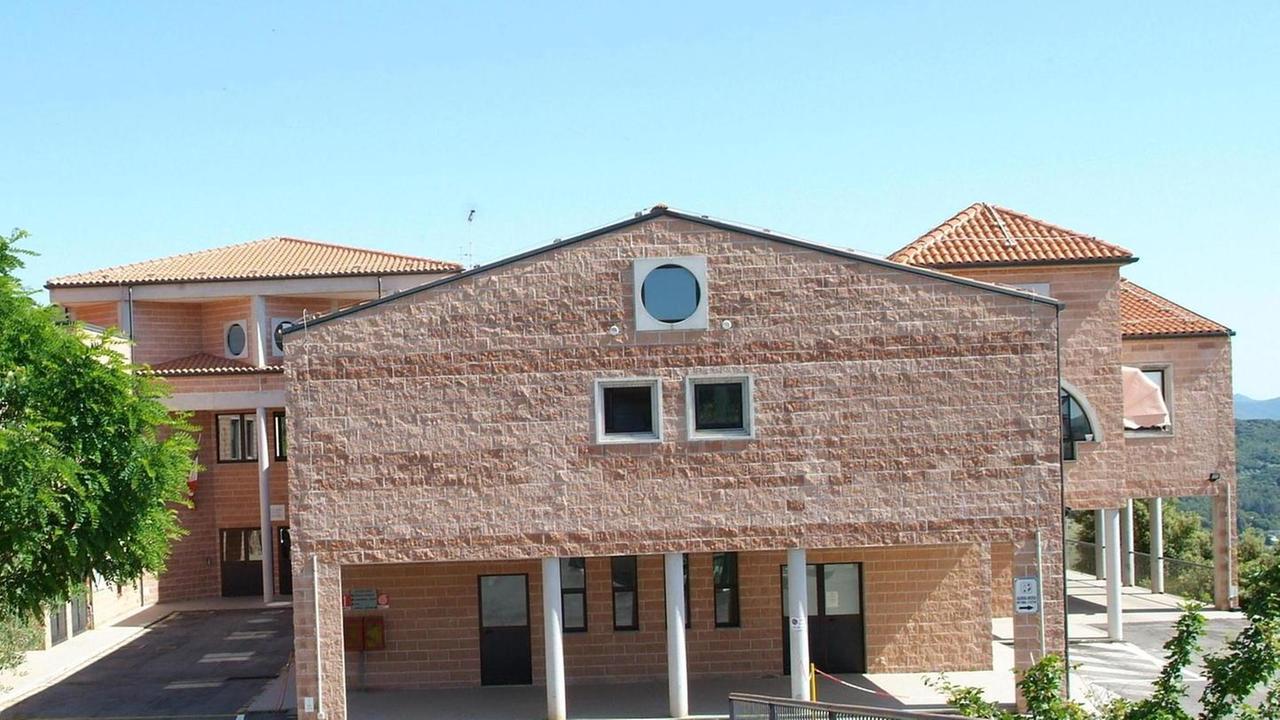 Ospedale a bassa intensità al posto della Rsa del golfo