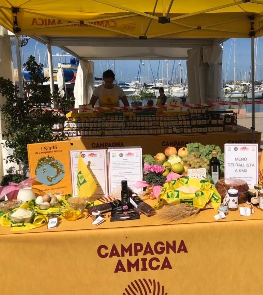 Alghero, nel menù sardo del rallista anche porcetto e pecorino 