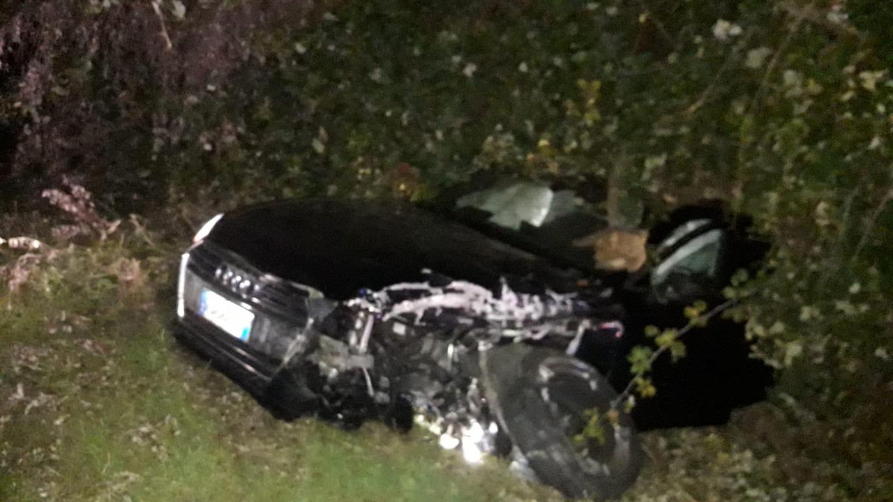 Corte Centrale, bisarca perde auto sulla Ferrara-mare