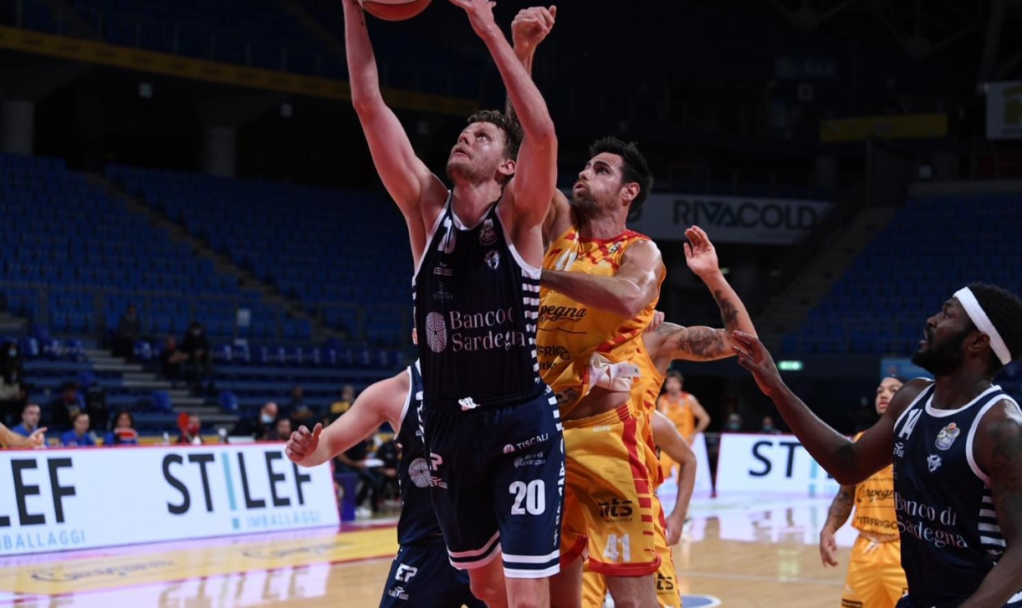 Dinamo a tutto gas, travolta la Virtus Roma 92-72