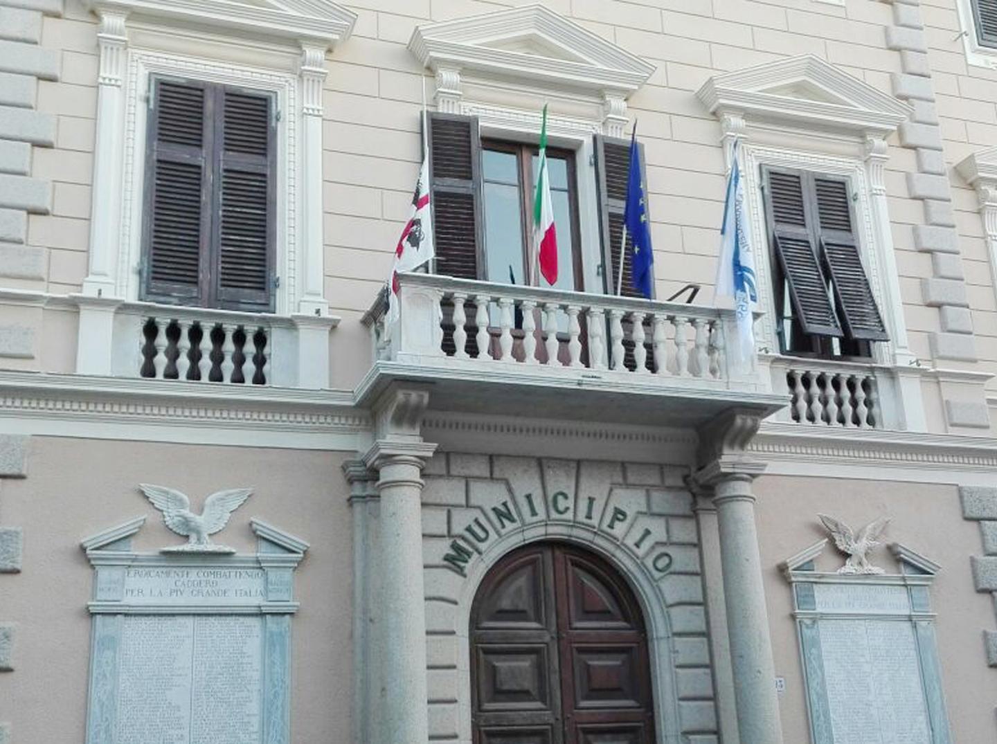 La Maddalena, Lavoras per dare un futuro all’archivio comunale