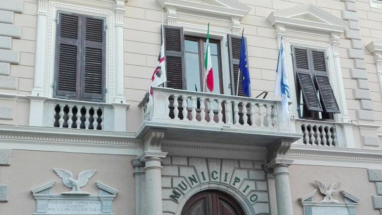 La Maddalena, Lavoras per dare un futuro all’archivio comunale
