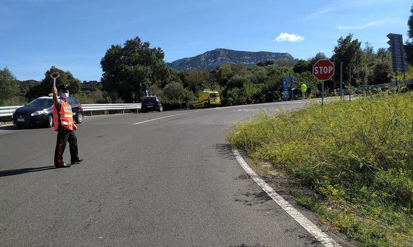 Due feriti in un incidente sulla 125