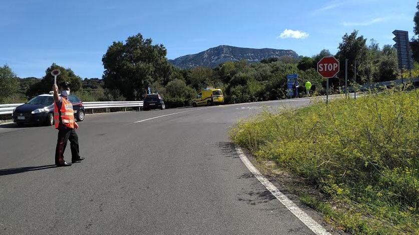 Due feriti in un incidente sulla 125