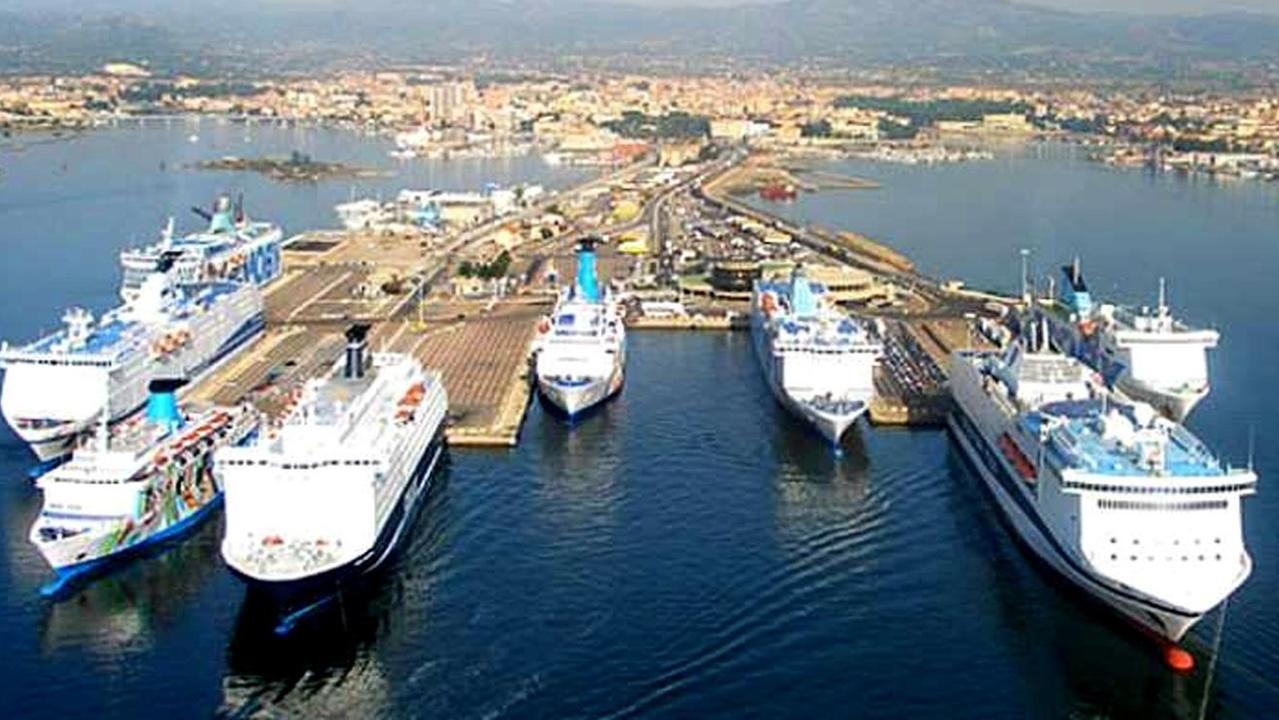 Porti, la crisi fa meno male il primato di Golfo Aranci