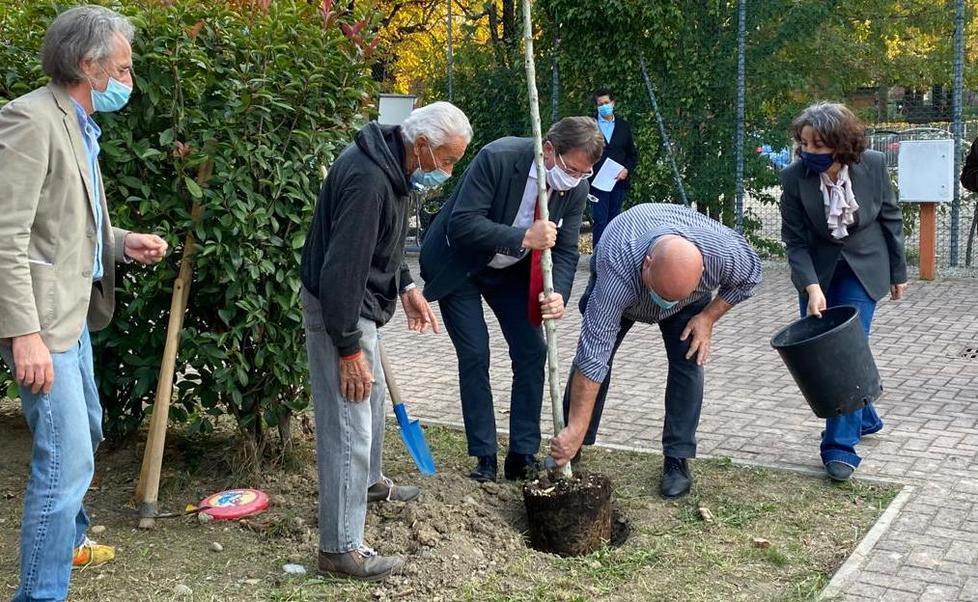 Modena «Invertiamo la rotta verso l’ambiente» Il vescovo Erio e le parrocchie sostenibili 