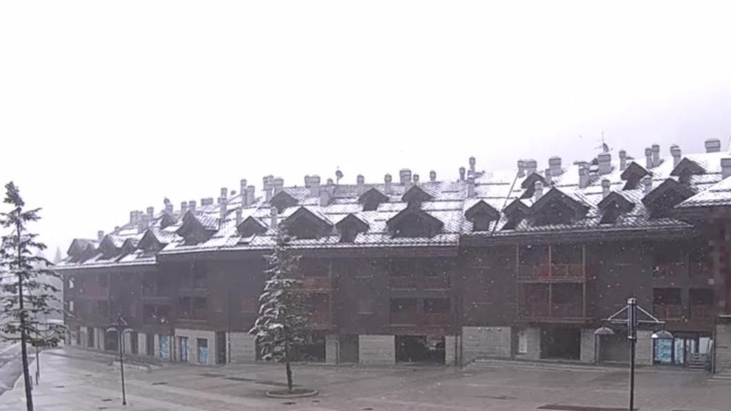 La piazza centrale della Val di Luce