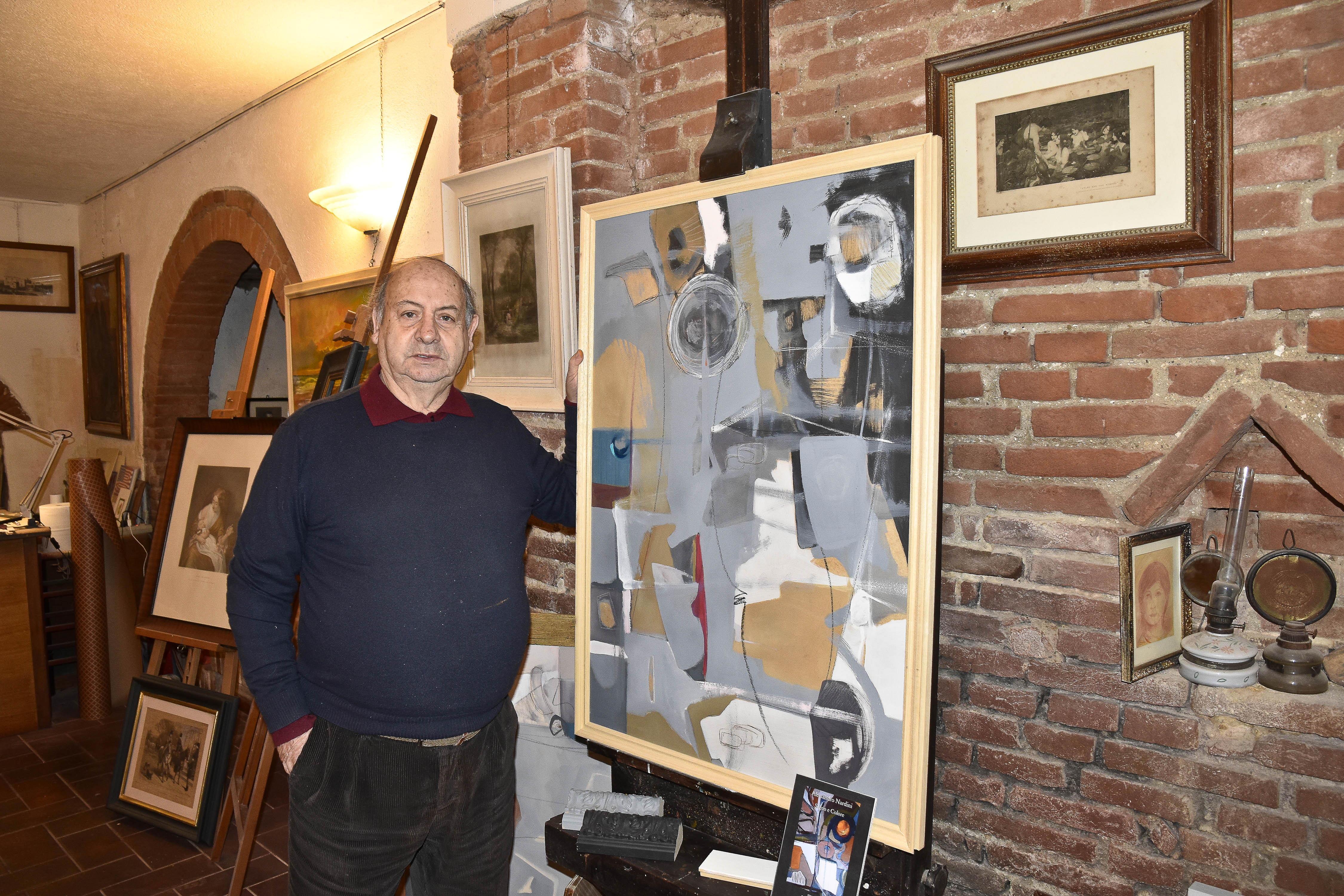 Maurizio Nardini nella sua storica bottega in chiasso delle Monache (foto Agenzia Bf)