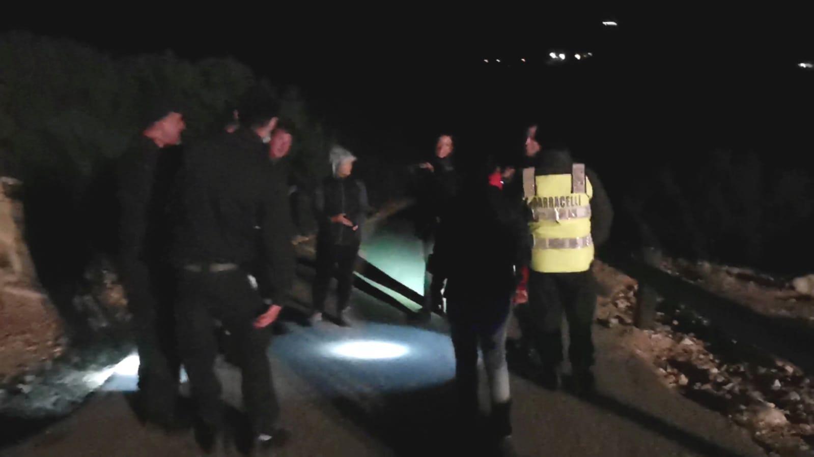 Si perdono nel parco di Porto Conte: i barracelli salvano due escursioniste 