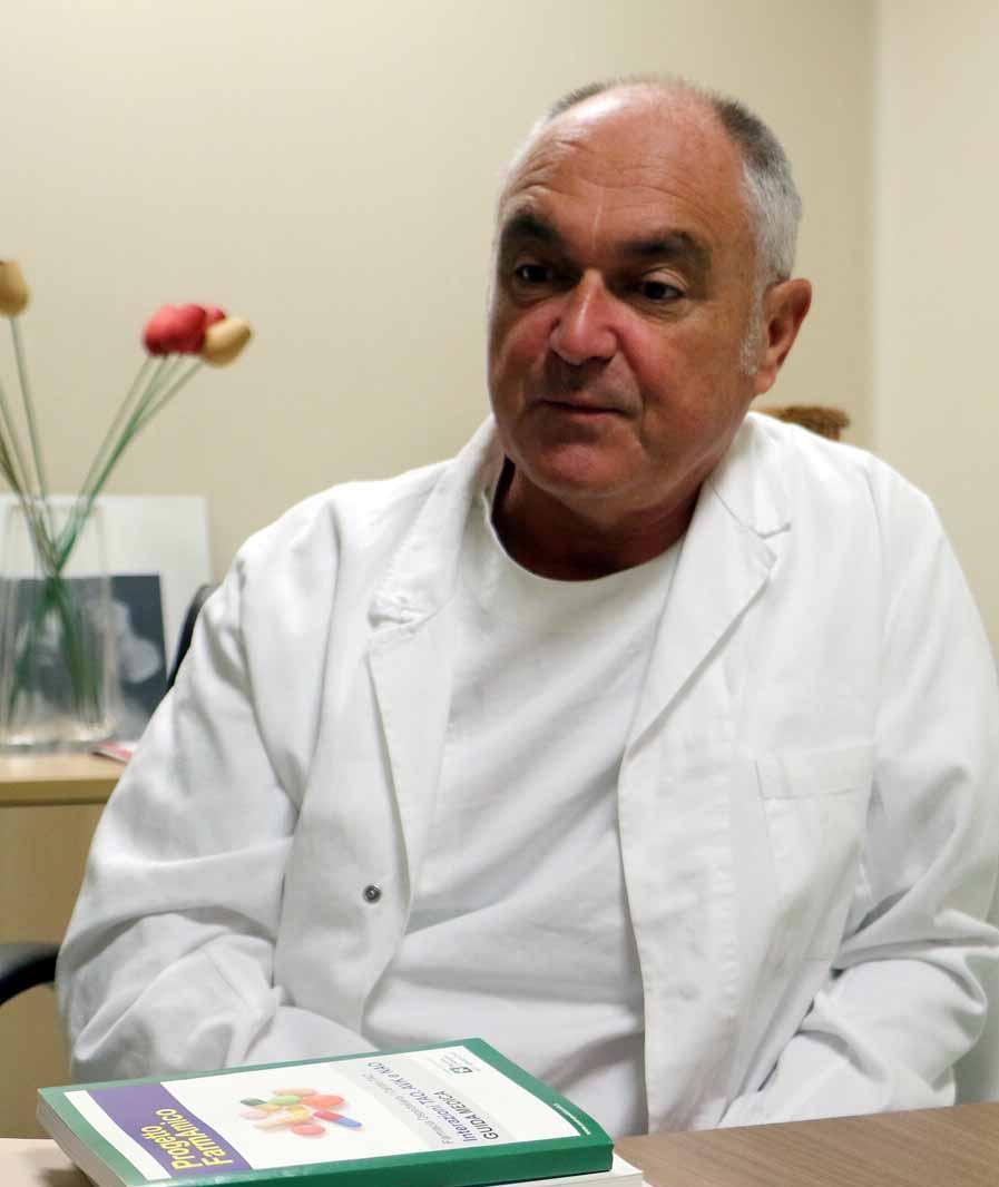 Il primario: "Hanno la febbre e vengono al pronto soccorso con il raffreddore". Pochi i positivi 