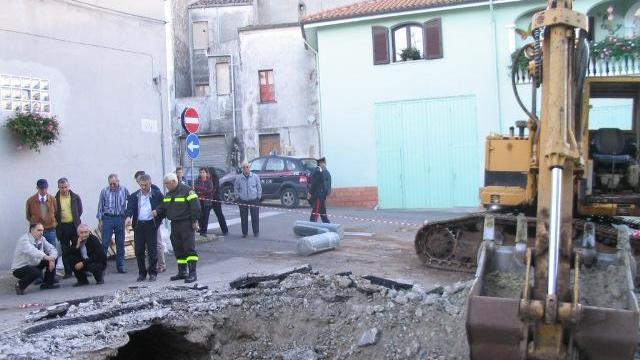 La Nuova in edicola il 13 ottobre: tutte le regole anti-Covid nel decreto Conte