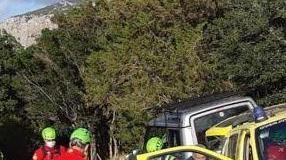 Escursionista cade a Tiscali recuperata dal Soccorso alpino