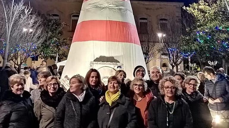 Il gruppo delle donne dell'albero in piazza lo scorso anno