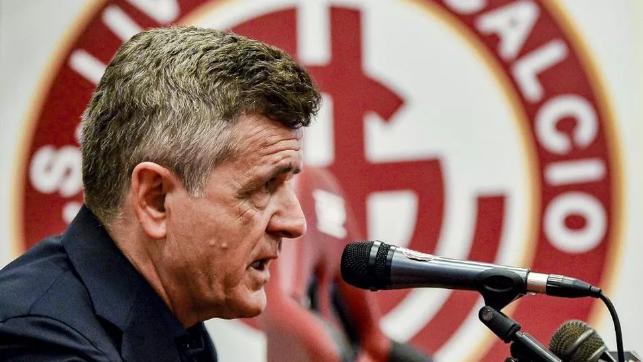 Livorno calcio, l'agonia fideiussione che non arriva