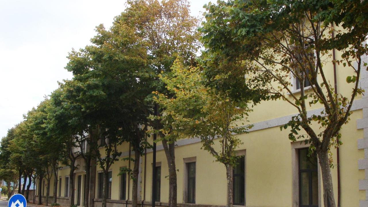 Tre classi in quarantena In città i positivi sono 18