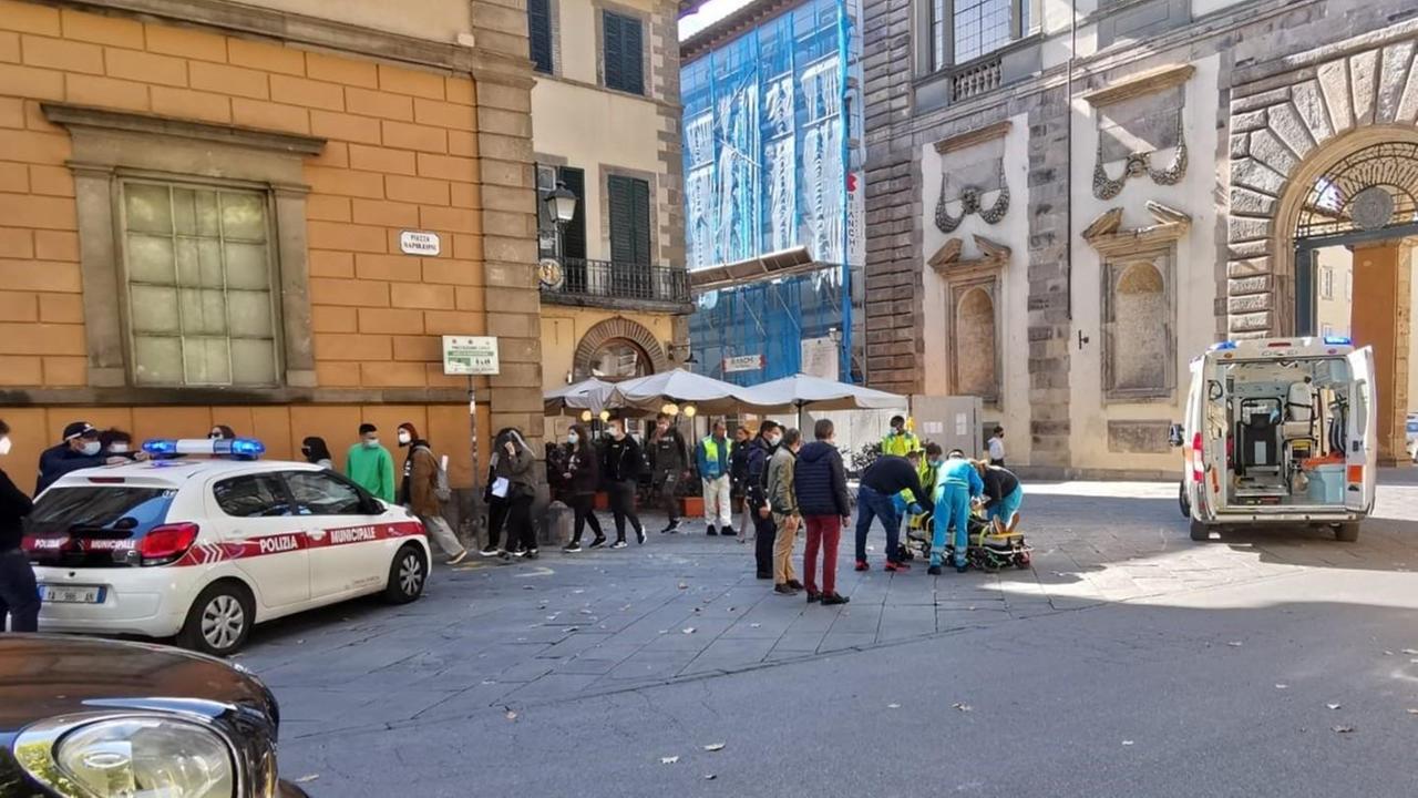 Ragazza investita da un'ambulanza: l'autista positivo all'alcol test