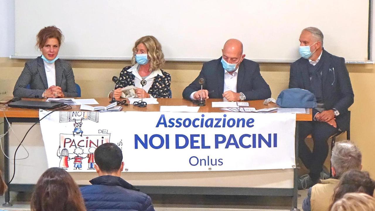 La preside del Pacini: «Occorre un laboratorio tamponi tutto dedicato agli studenti»