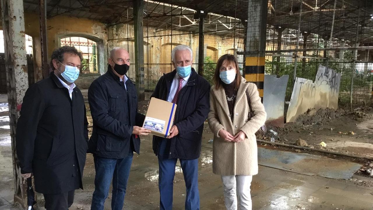 Giani all’ex Pirelli per l’ospedale che verrà: «Qui nascerà un nuovo modello di sanità»