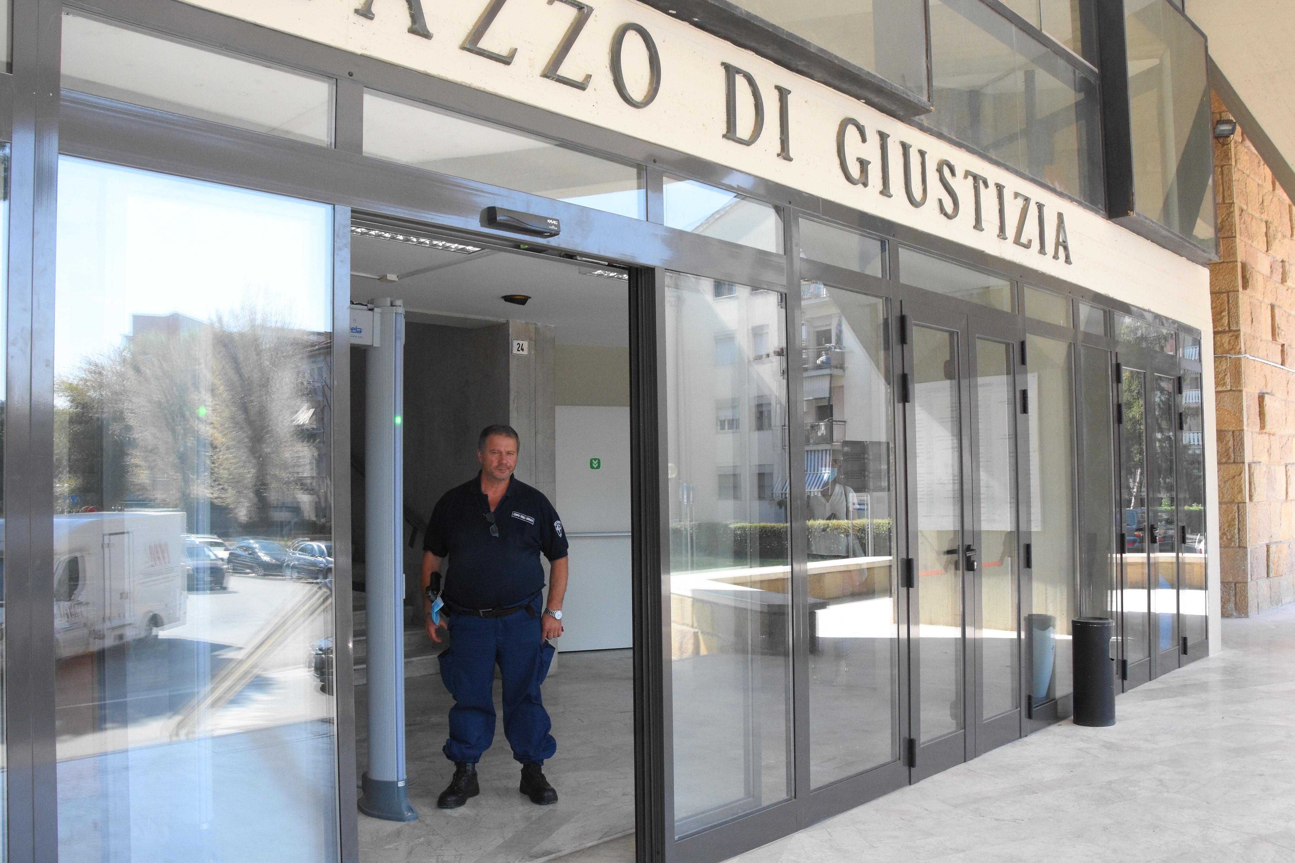Non versò 121mila euro di proventi delle slot: condannata a 2 anni 