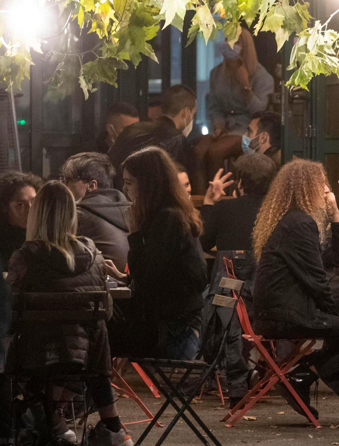 Covid in Sardegna: matrimoni e movida tra restrizioni e divieti 