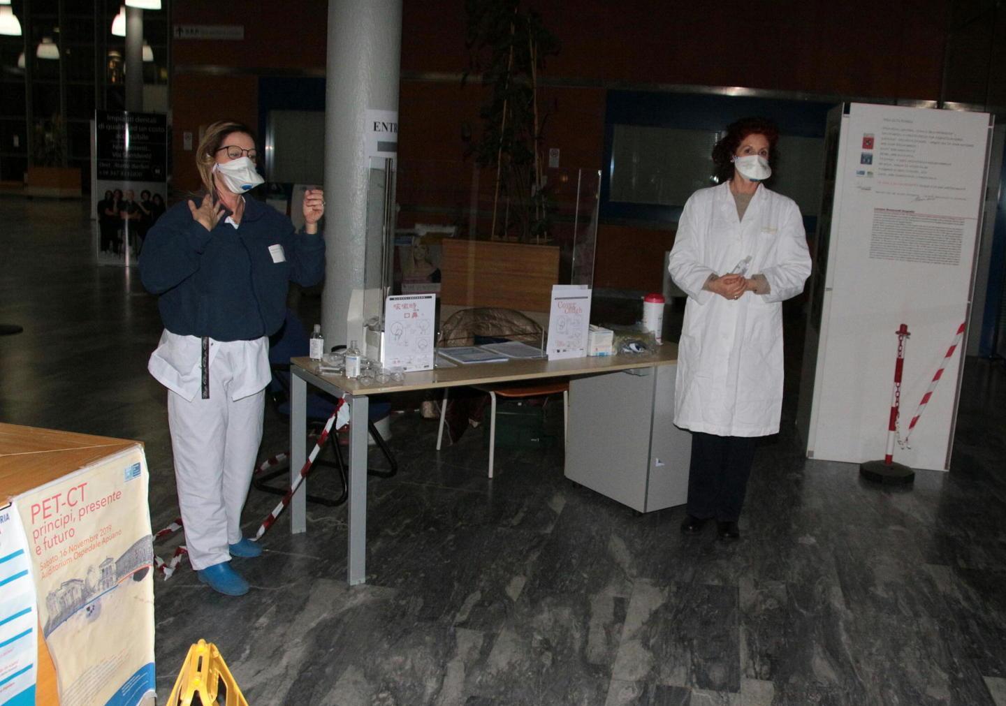 Salgono a 5 i versiliesi ricoverati a Livorno, ospedale pronto a riaprire i reparti Covid 