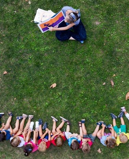 Lo stupore di tornare a scuola Sestini fissa le emozioni dei bimbi 