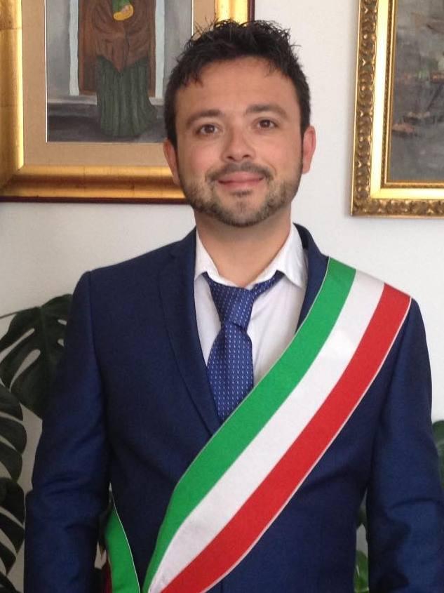 Matteo Manca cerca la conferma la sfida è contro il quorum