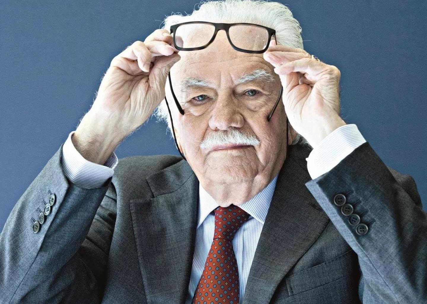 Nell’anno del rilancio la carica dei sardi al Premio Deledda