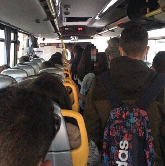 Bus sovraffollati: dure proteste degli studenti del Cagliaritano