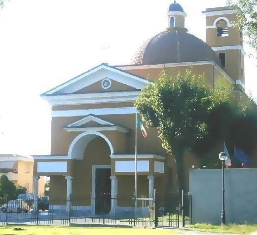 "35 euro per il libretto della comunione", polemica in parrocchia. Don Mario nega: "Erano per i fiori"