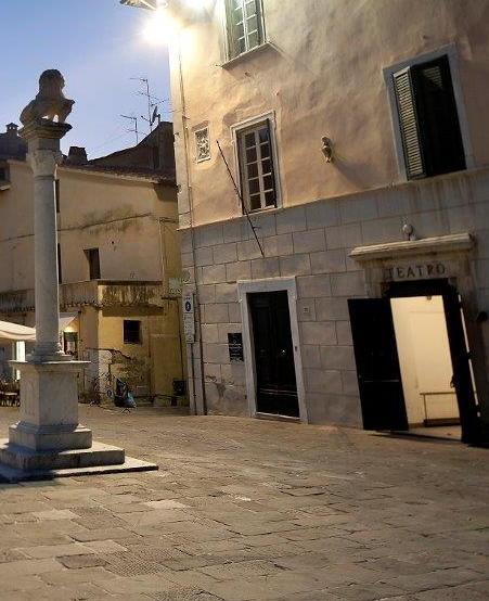 I lavori vanno per le lunghe slitta l’inaugurazione del teatro 