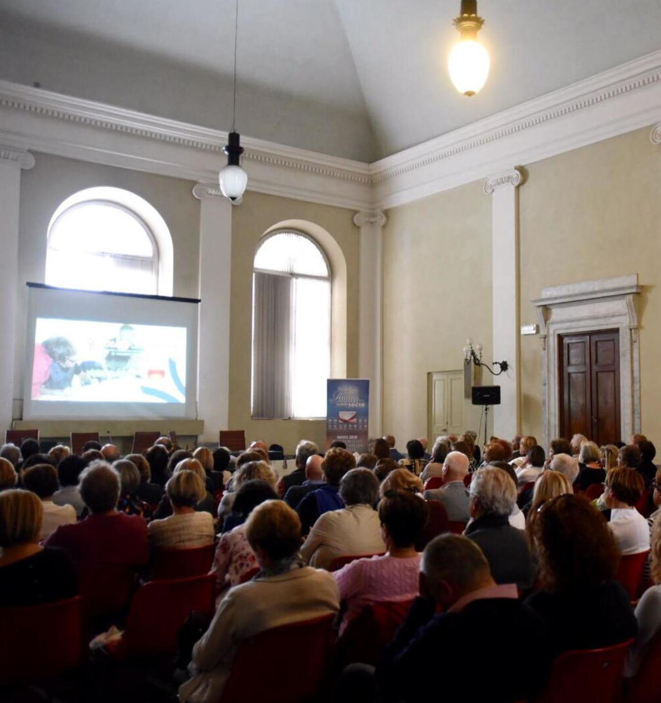 Lucca Family Net, come conciliare lavoro e famiglia 