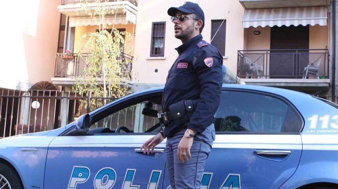 Quindicenne sequestra la nonna in casa