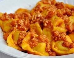 Cappellacci in centro Un primo piatto che è simbolo