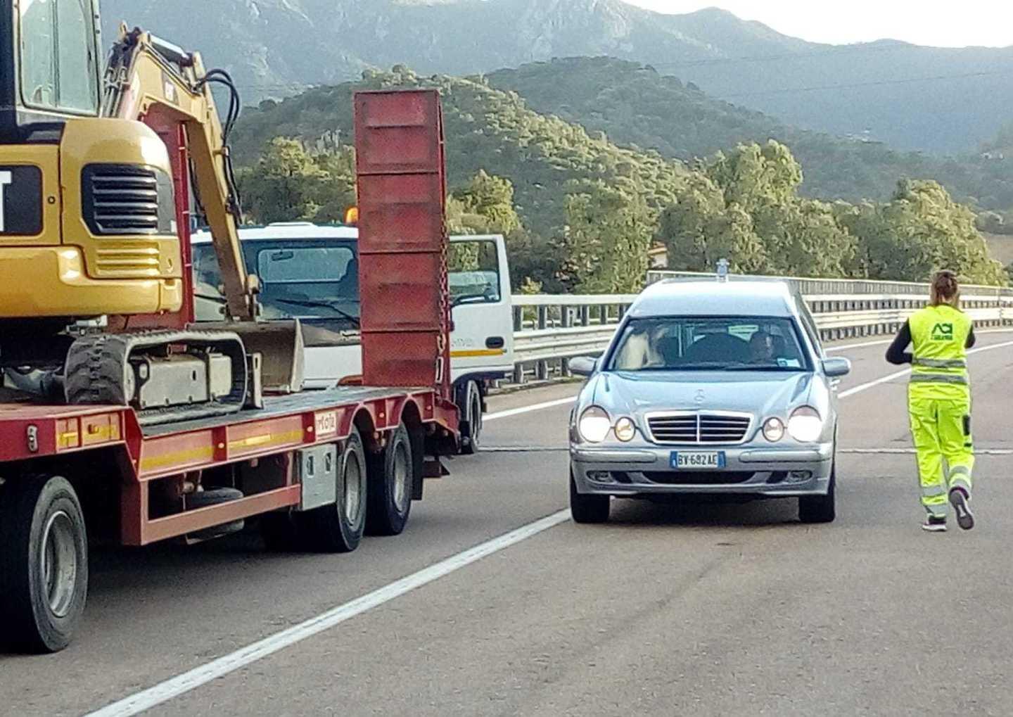 Il sindaco: la nostra comunità vicina al dolore dei familiari