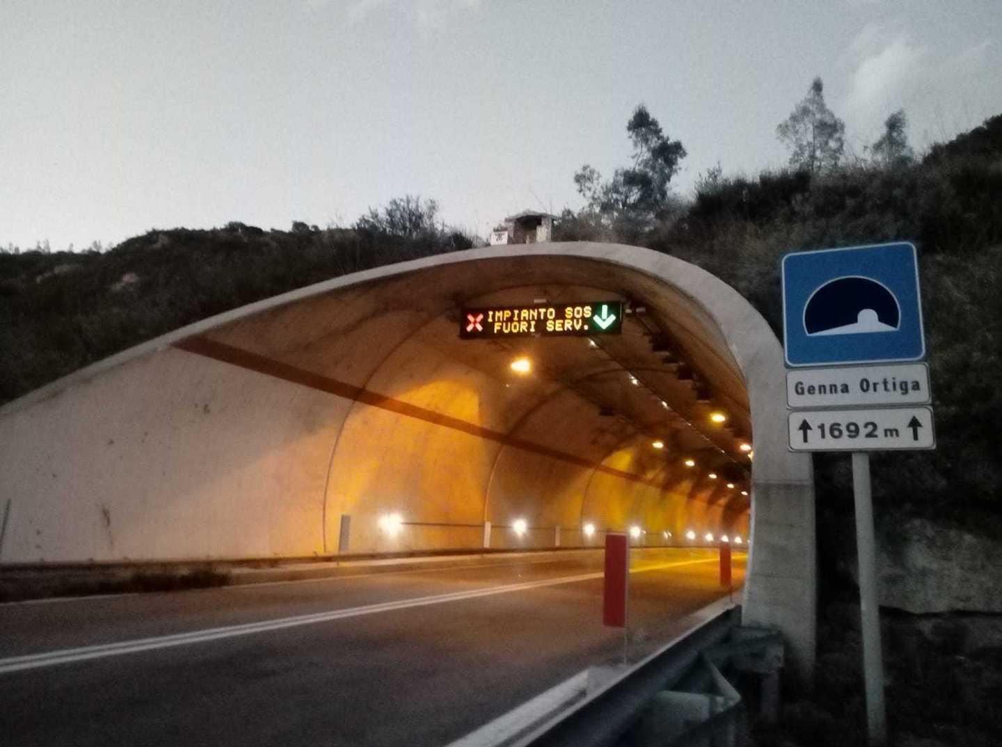 Traffico deviato per ore I soccorsi con gli elicotteri